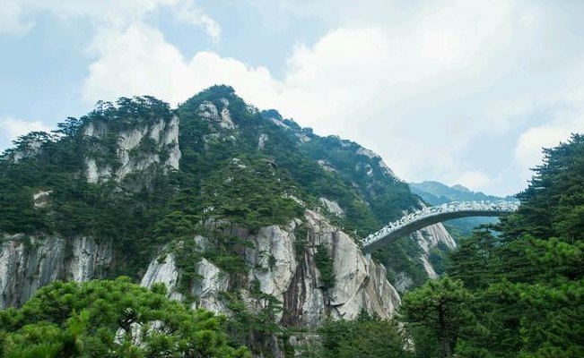 六安旅游景点哪里好玩(六安有哪些好玩的旅游景点？)