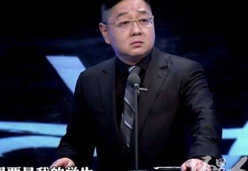 张绍刚被求职者打(张绍刚遭求职者暴力行为，拘留15日)