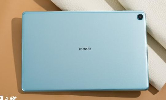 荣耀平板6(荣耀推出全新平板6，浏览和办公更舒适)