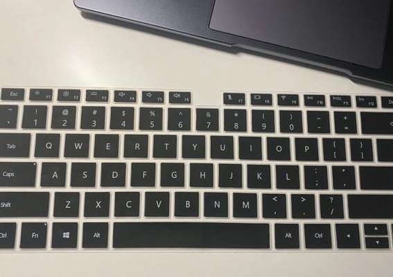 笔记本键盘贴膜（笔记本键盘贴膜好还是不贴好）