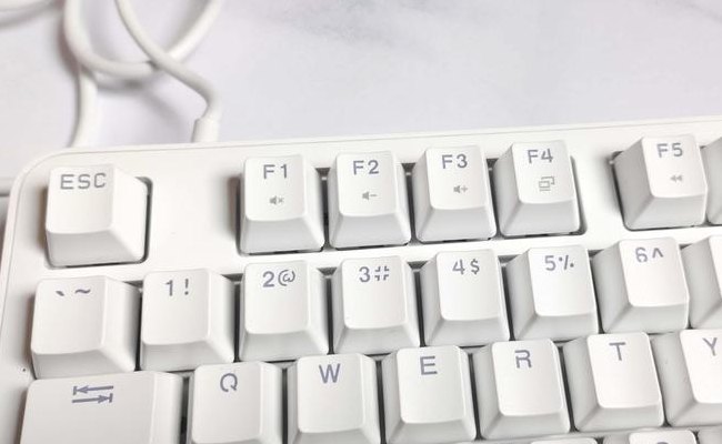 键盘布局(重构键盘布局：优化输入，提升效率！)