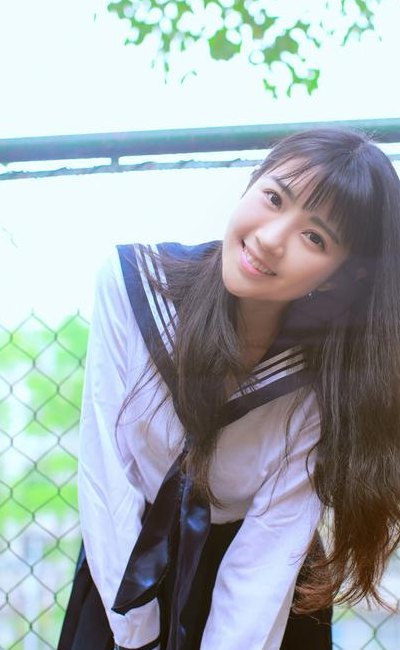 女大学生圆圆（是女大学生）