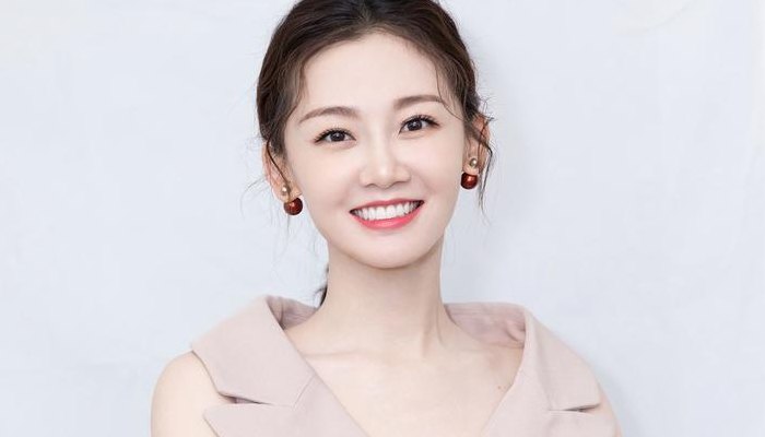 苗苗多高(苗苗多高苗苗有多高？)