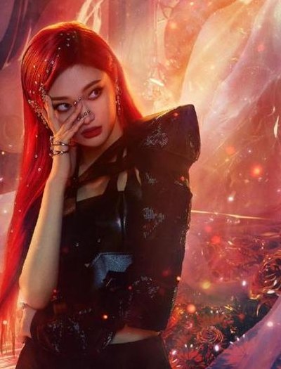 红发血眸之妖娆狂妃(红发妖娆血眸狂妃)