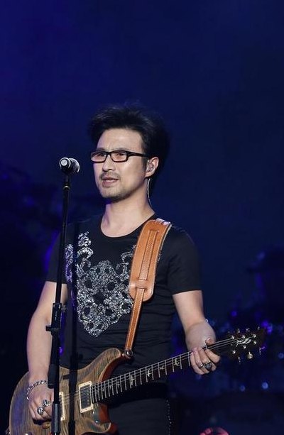 下载歌曲要钱（下载歌曲要钱是不是汪峰带头的）