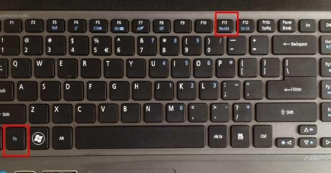 笔记本字母变成数字（笔记本字母变成数字要怎么切换win7）