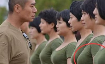 火凤凰穿帮镜头（火凤凰穿便装是哪一集）