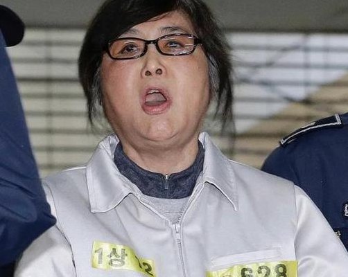 朴槿惠为什么入狱（朴槿惠为什么被收押）