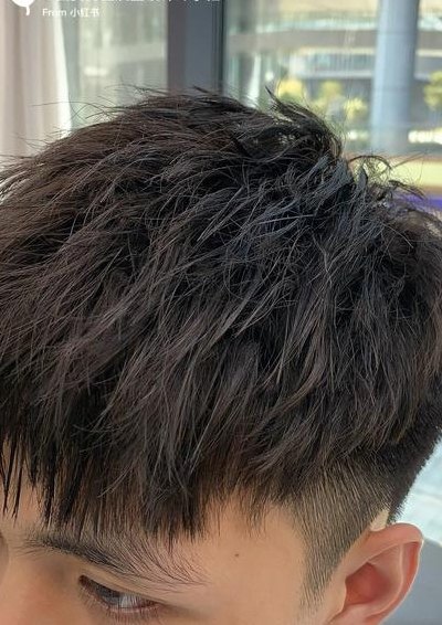 烟花锡纸烫发型图片男（烟花烫和锡纸烫的图片）