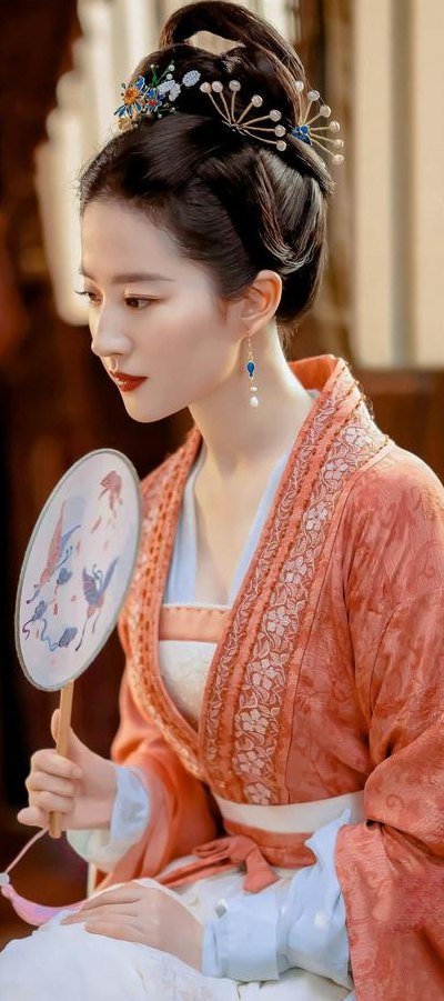 刘亦菲嫁人了吗（刘亦菲嫁人了吗知乎）