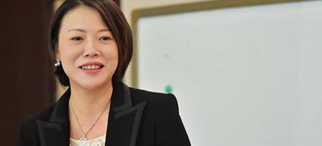 碧桂园老总杨惠妍照片（碧桂园老板杨惠妍陈翀）