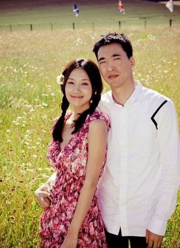徐静蕾老公简历（影视界才女徐静蕾的老公）