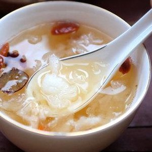 银耳红枣汤的5大禁忌（坚持一个月一天一碗银耳）