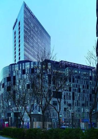 潘石屹的房地产叫什么（潘石屹的房地产叫什么soho）