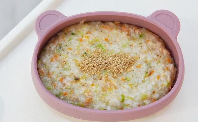 三文鱼粥（三文鱼粥辅食）