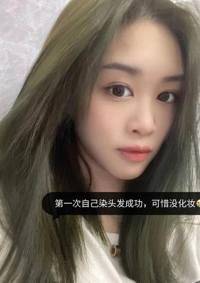染发多长时间可以洗头（用什么洗头发不掉发而且生发）