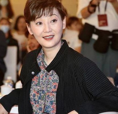 冯小刚老婆（冯小刚老婆徐帆多大年龄）