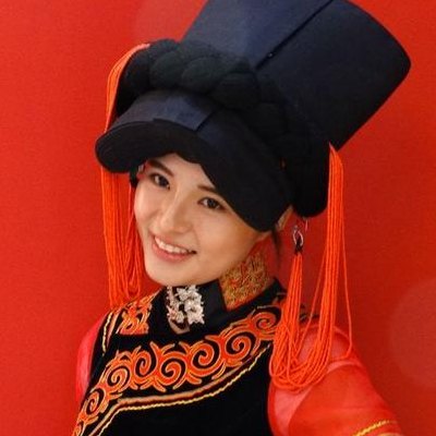 彝族美女（彝族美女头像）