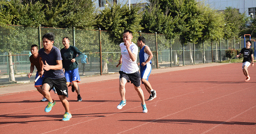 1500米跑步训练（1500米跑步训练一周）