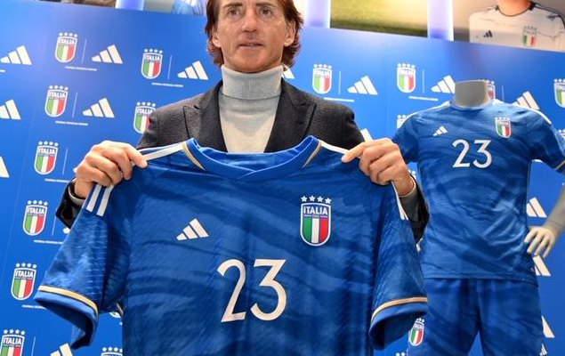 意大利队（意大利队2024欧洲杯球衣）