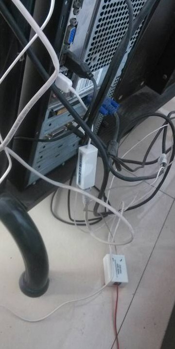 网络电缆在哪个位置（台式电脑显示电缆没有连接）
