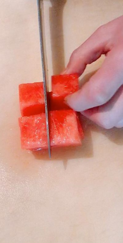 三刀切九块（三刀切九块正确切法视频）