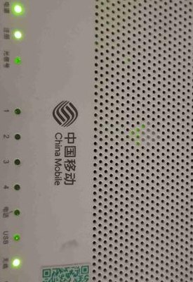 路由器灯亮的正常图（路由器灯亮的正常图小米）