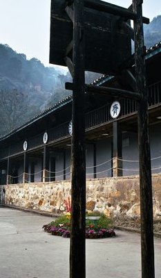 渣滓洞白公馆（渣滓洞白公馆图片）