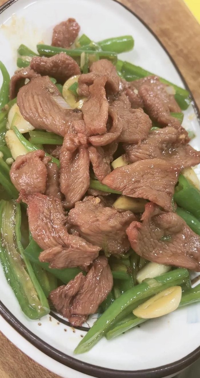杭椒牛柳的做法（杭椒牛柳的做法最正宗的做法）