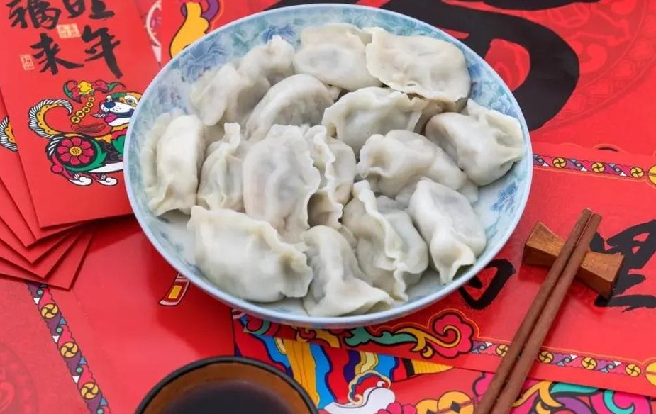 过年吃饺子源于哪个朝代（过年吃饺子源于哪个朝代的）