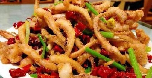 干煸鱿鱼须的做法（干煸鱿鱼须的做法酥脆）