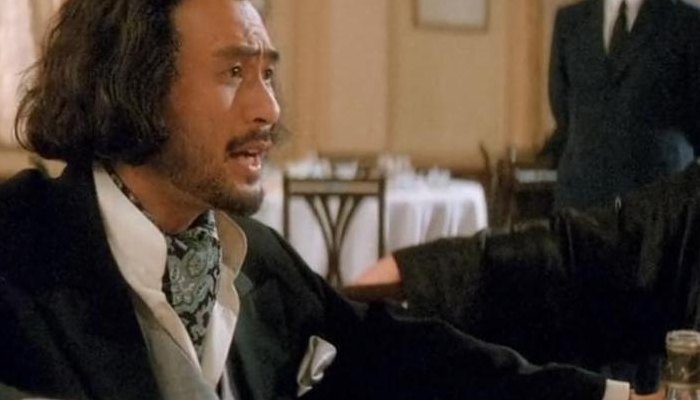 我们是什么（我们是什么我们是流氓啊流氓就应该做些流氓的事情才对）