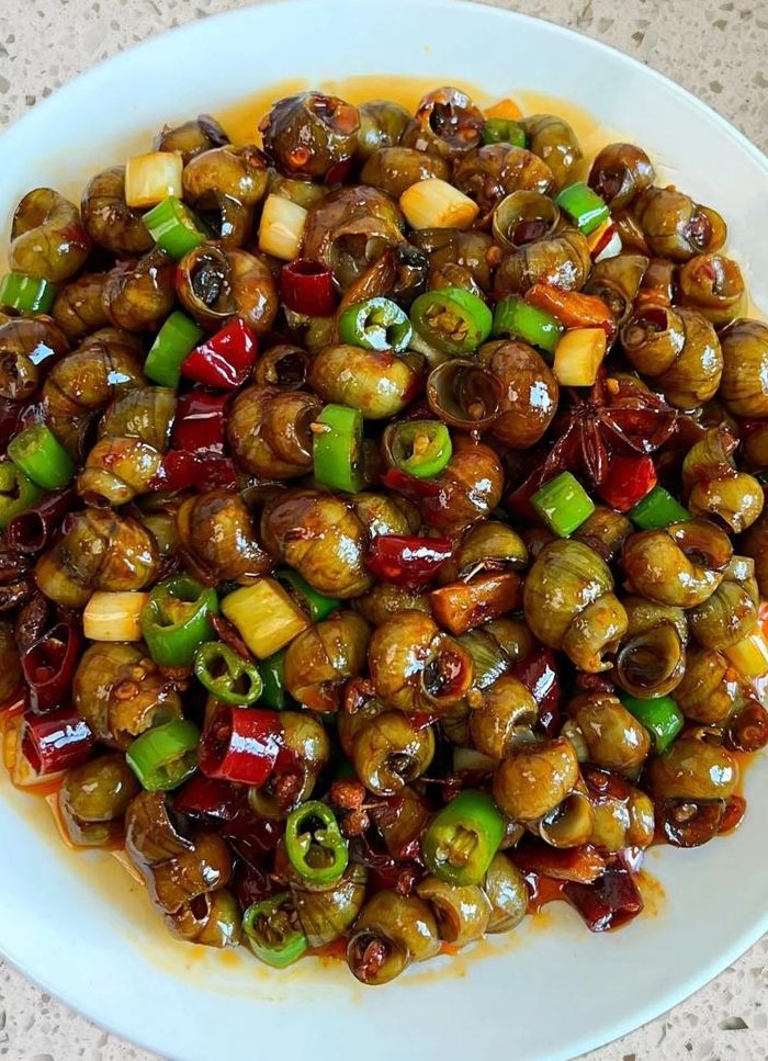螺丝怎么吃吃哪个部位（螺丝怎么吃的）