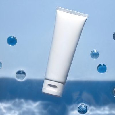 飞机上能带洗面奶吗（飞机能带洗面奶吗150ml）