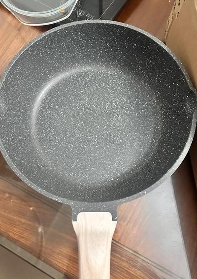 麦石锅是什么材料做的（麦石锅对身体健康有害吗）