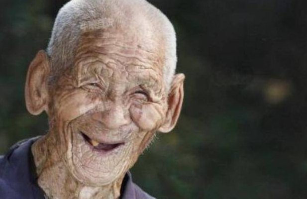 世界上最老的人（世界上活的最久的人）
